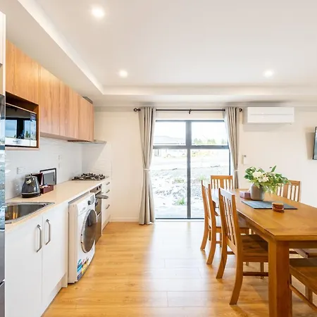 Snow Pine Apartment Lake Tekapo Exterior foto