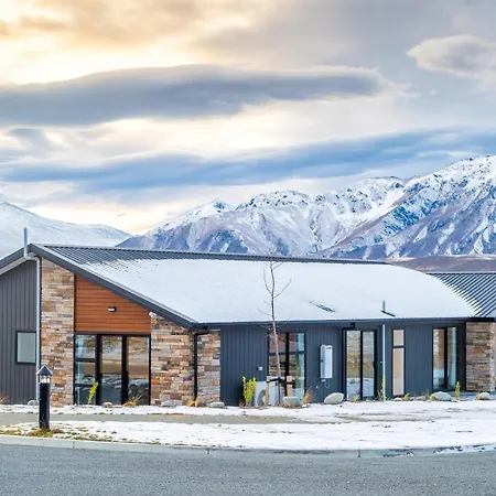 Snow Pine Apartment Lake Tekapo Exterior foto